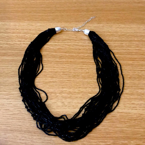 Jewelry - 129. Beautiful black beaded adjustable necklace